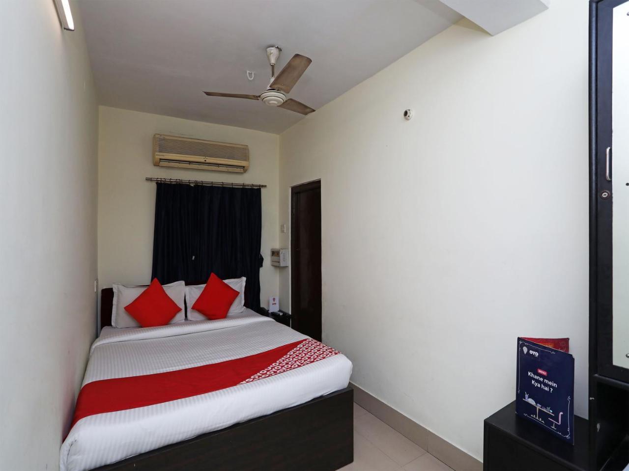 Oyo 13906 Vinita Inn Santragachi Ngoại thất bức ảnh